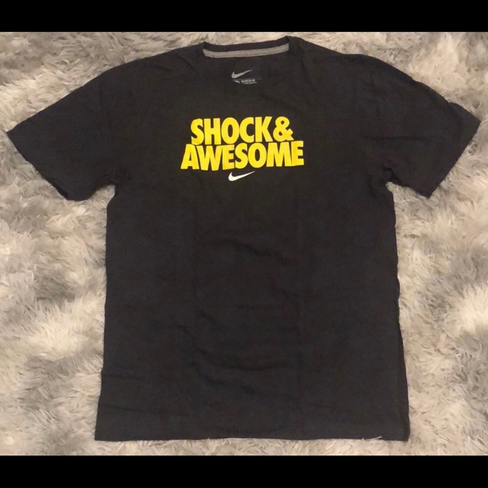 [DRY CLEANED] NIKE Tee Shirt